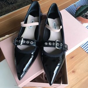 Miu miu Black patent flats SS17